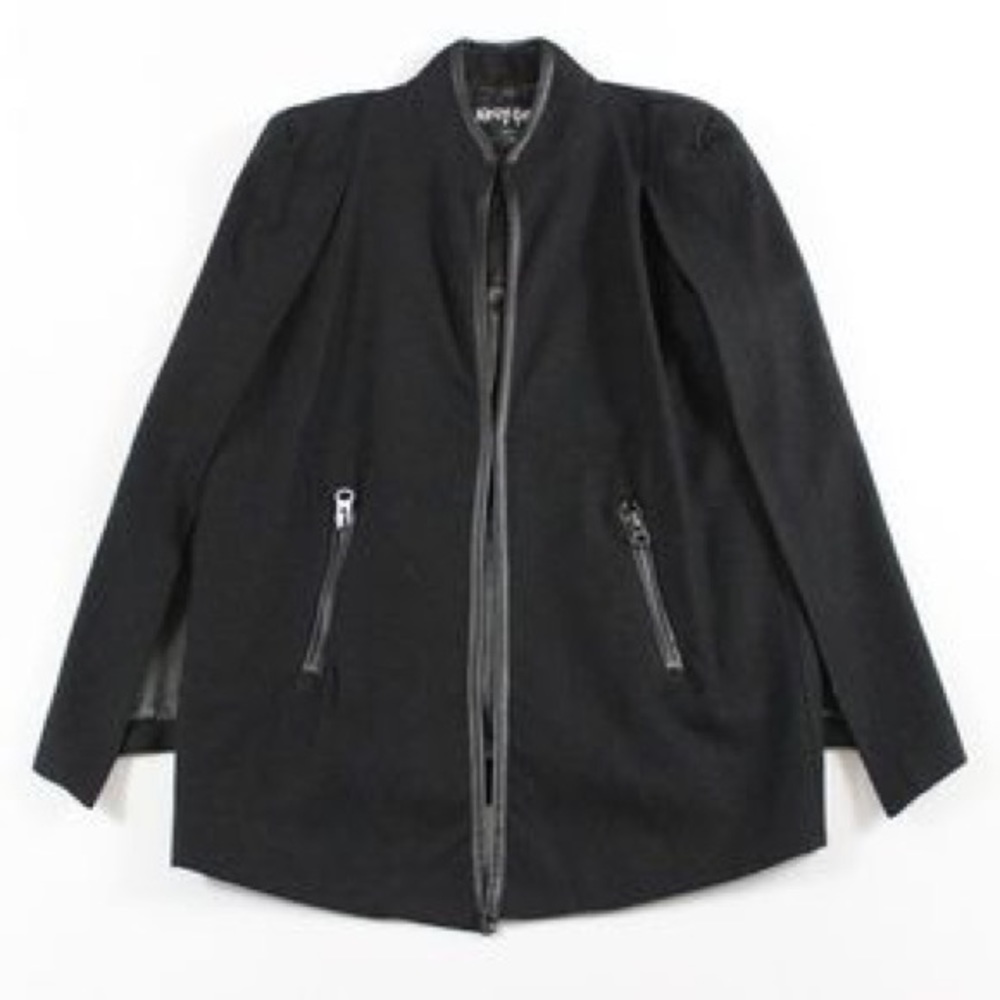 NASTY GAL Black cape